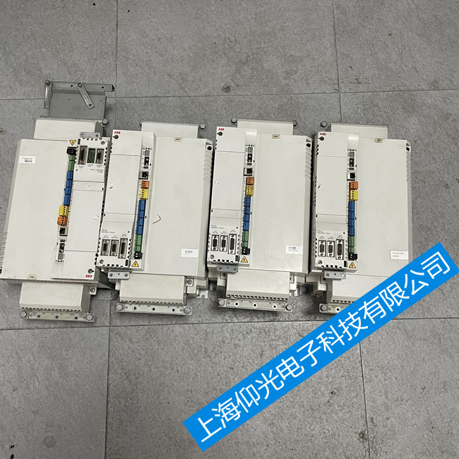 ABB MotiFlex e180S-@ʾE1056/E1057S